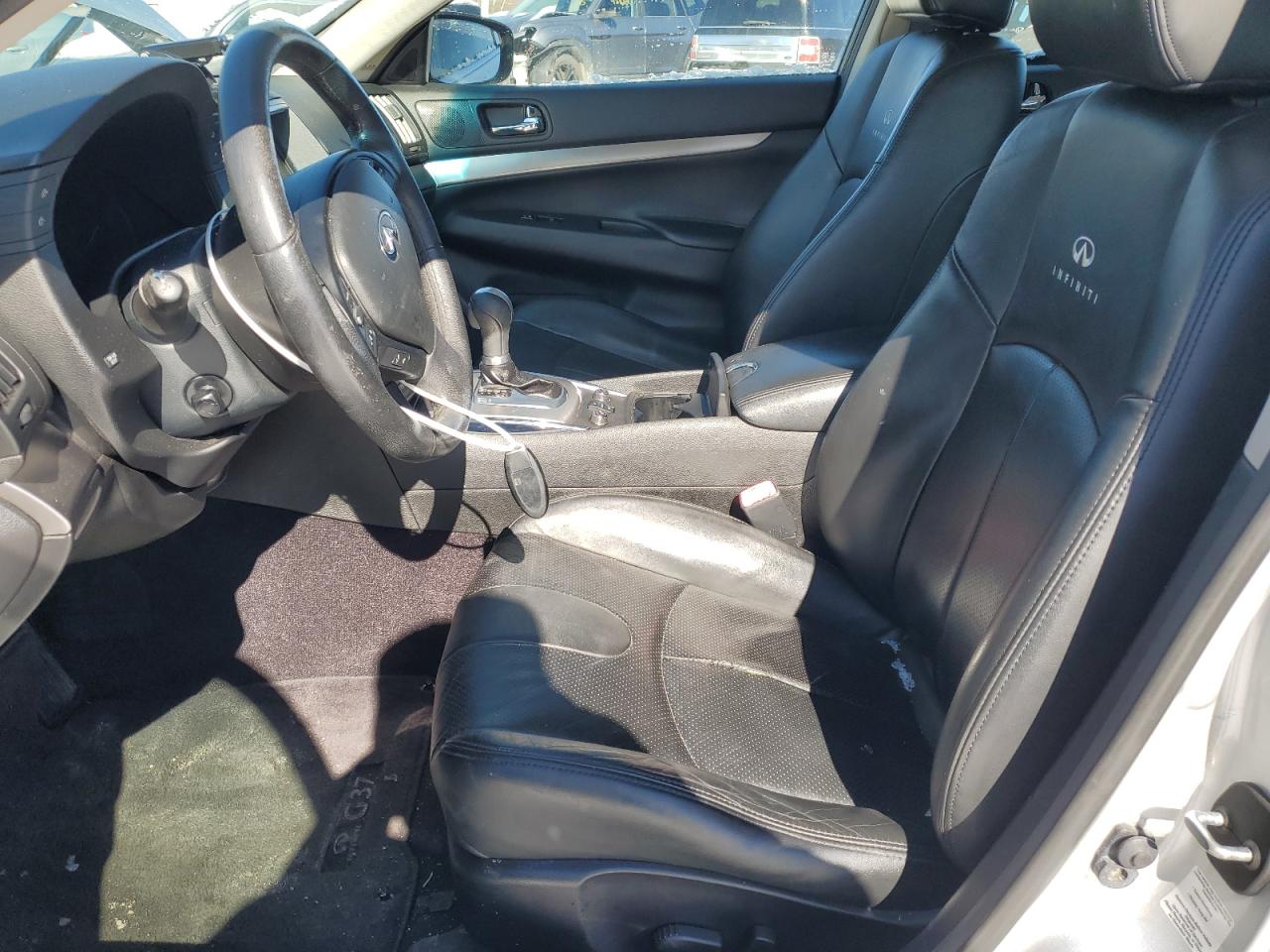 2011 Infiniti G - Image 7