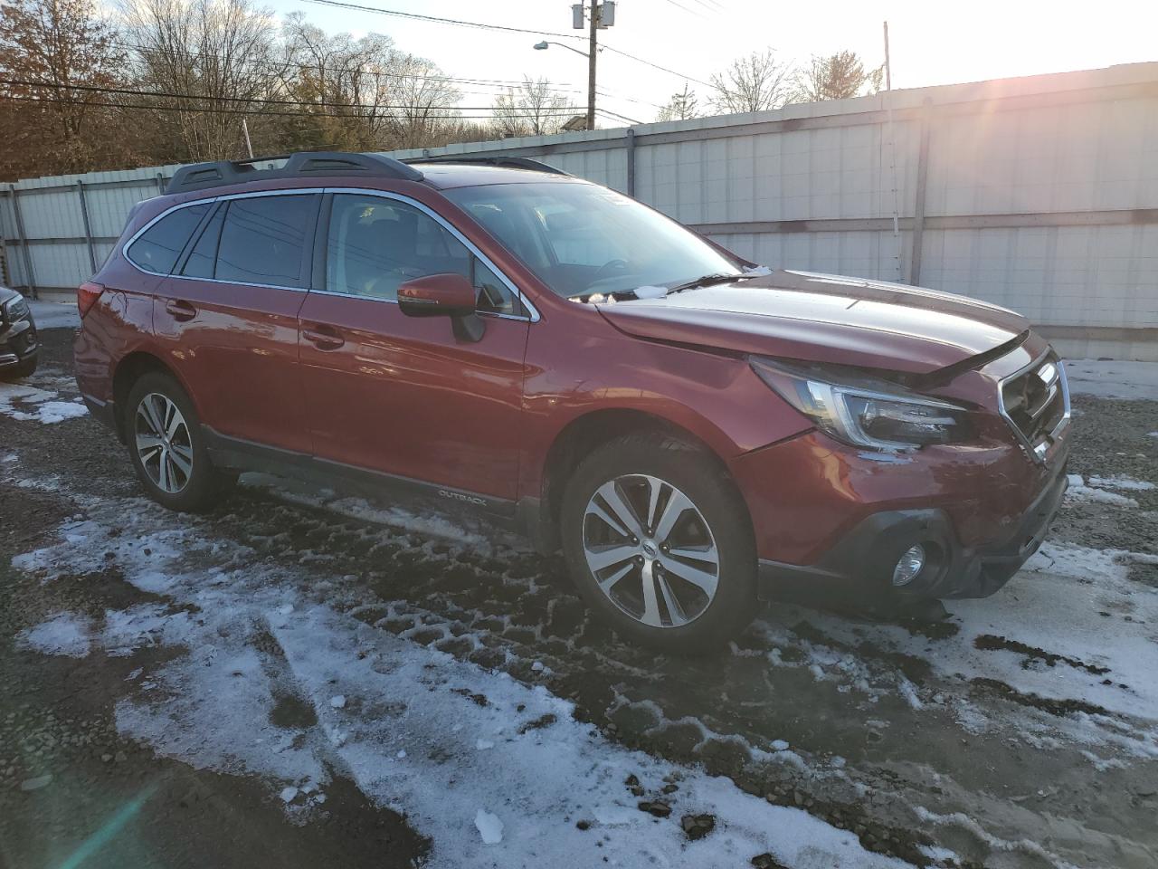 2018 Subaru Outback - Image 4