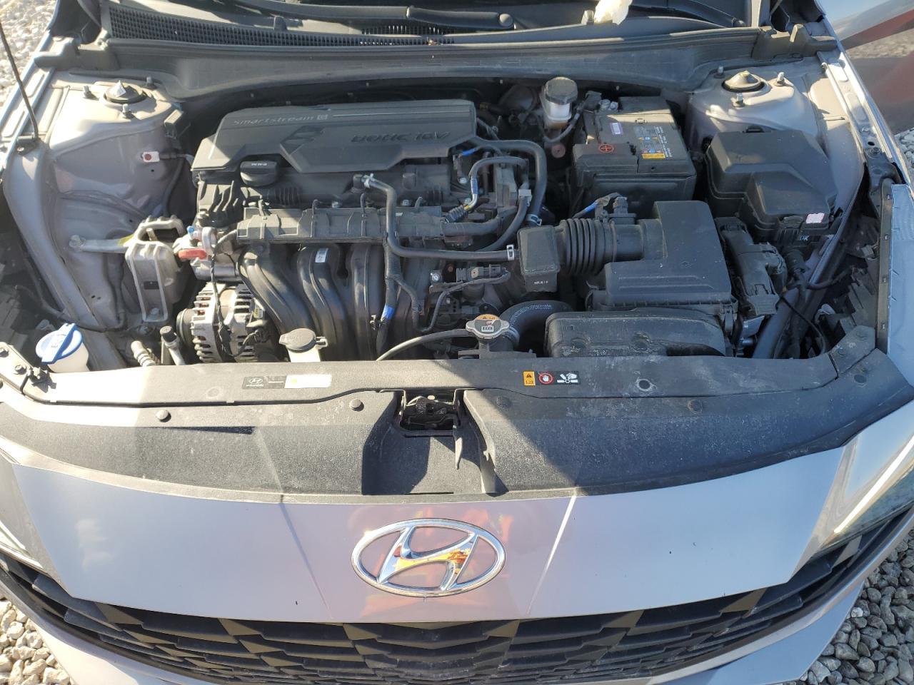 2021 Hyundai Elantra - Image 11