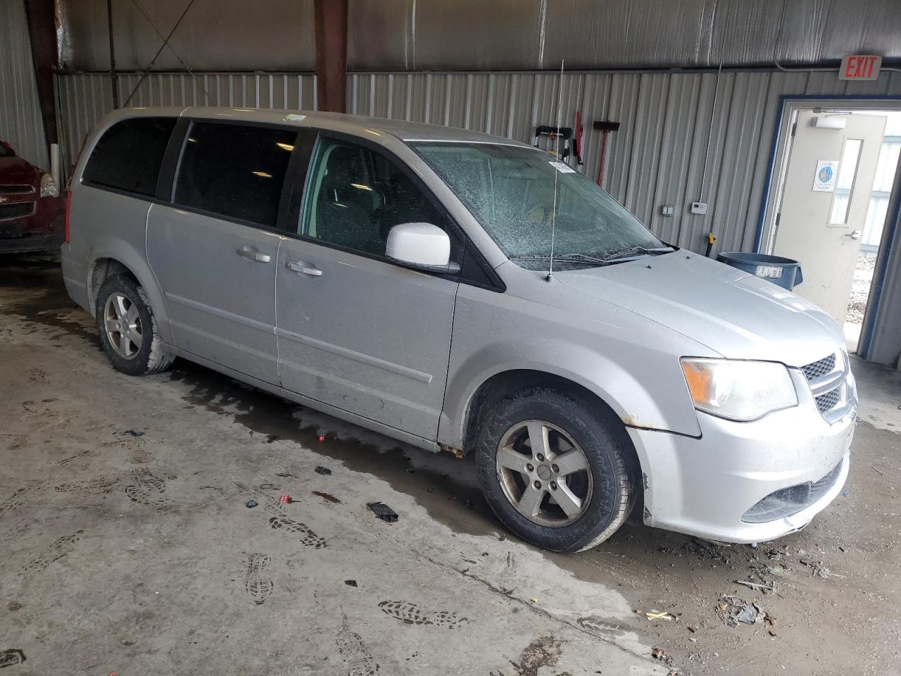 2011 Dodge Caravan - Image 4