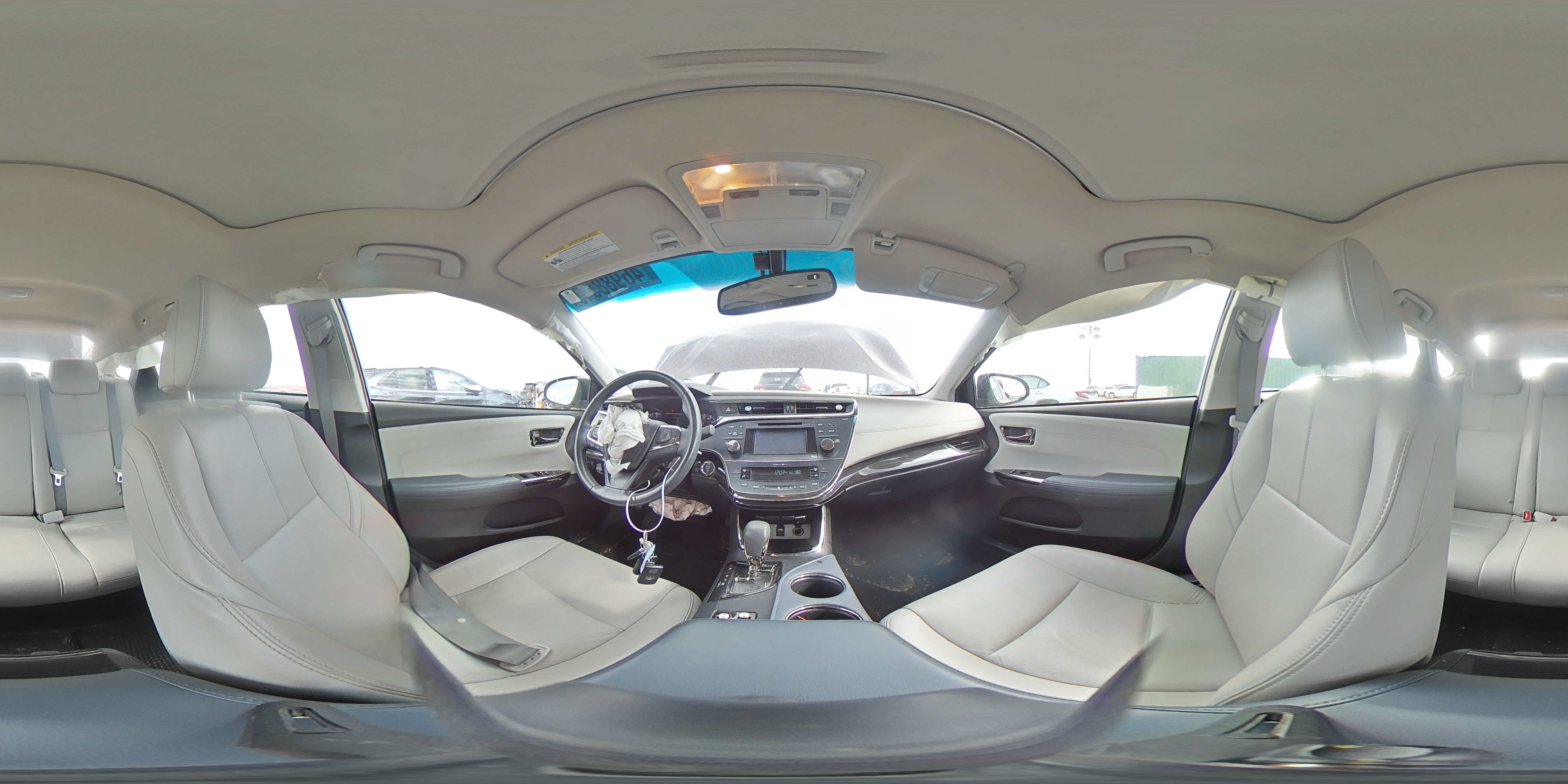 2014 Toyota Avalon - Image 13