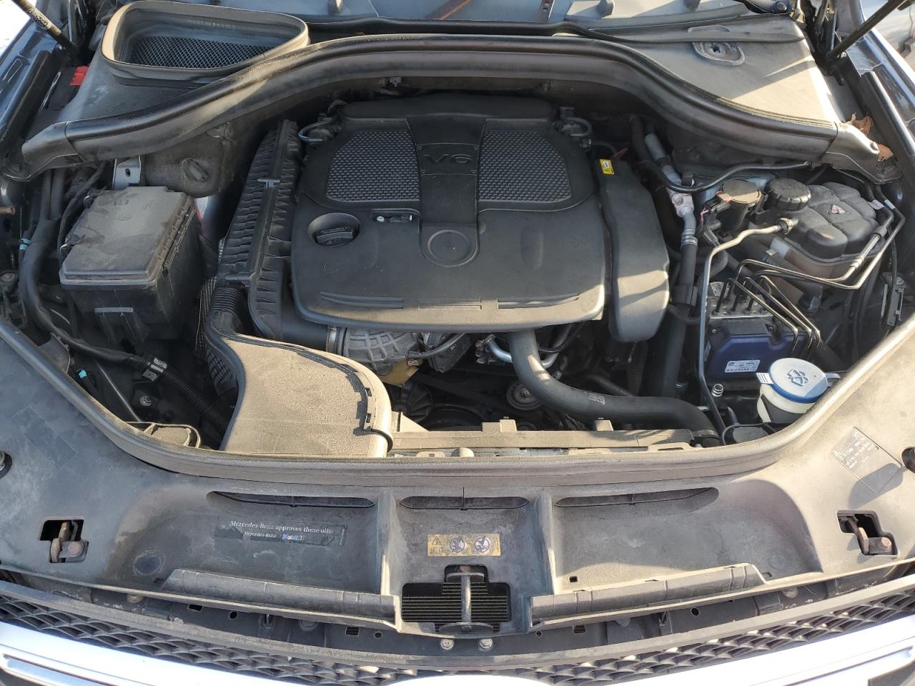 2016 Mercedes-Benz GLE - Image 12