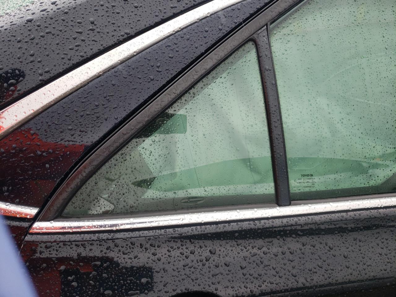 2015 Toyota Camry - Image 10