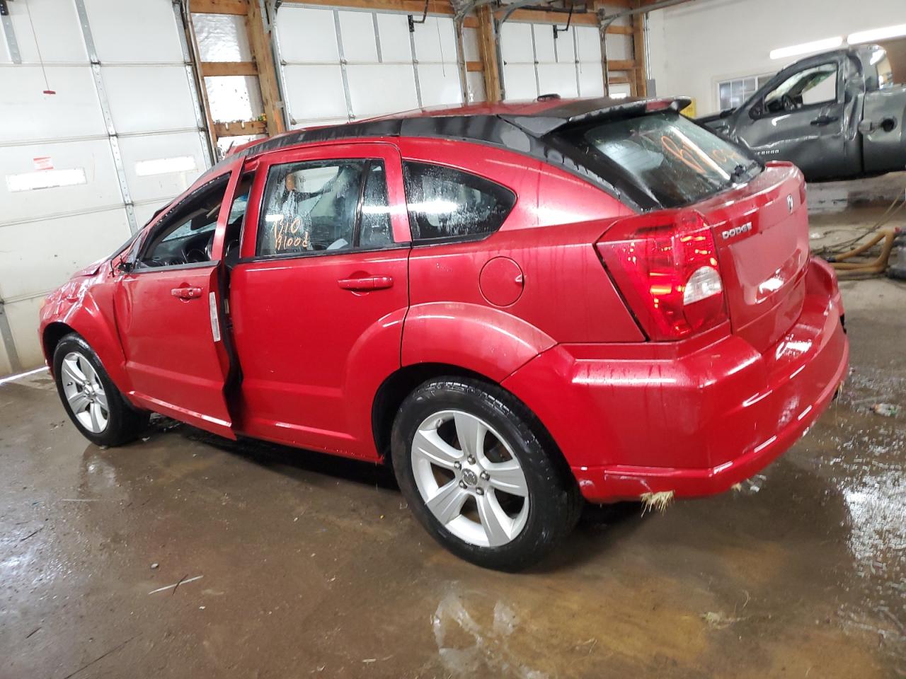 2012 Dodge Caliber - Image 2
