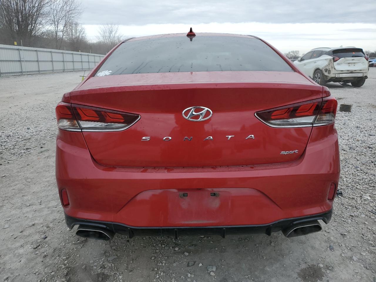 2018 Hyundai Sonata - Image 6