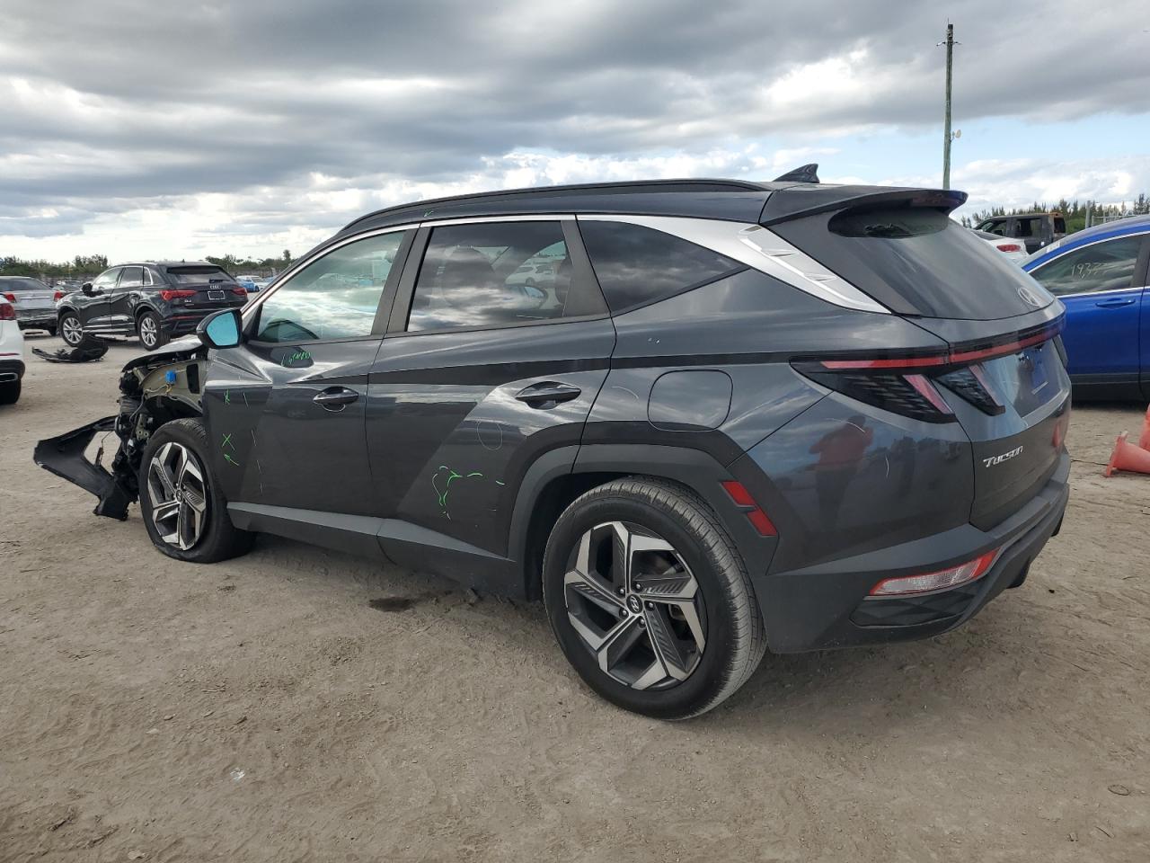 2022 Hyundai Tucson - Image 2