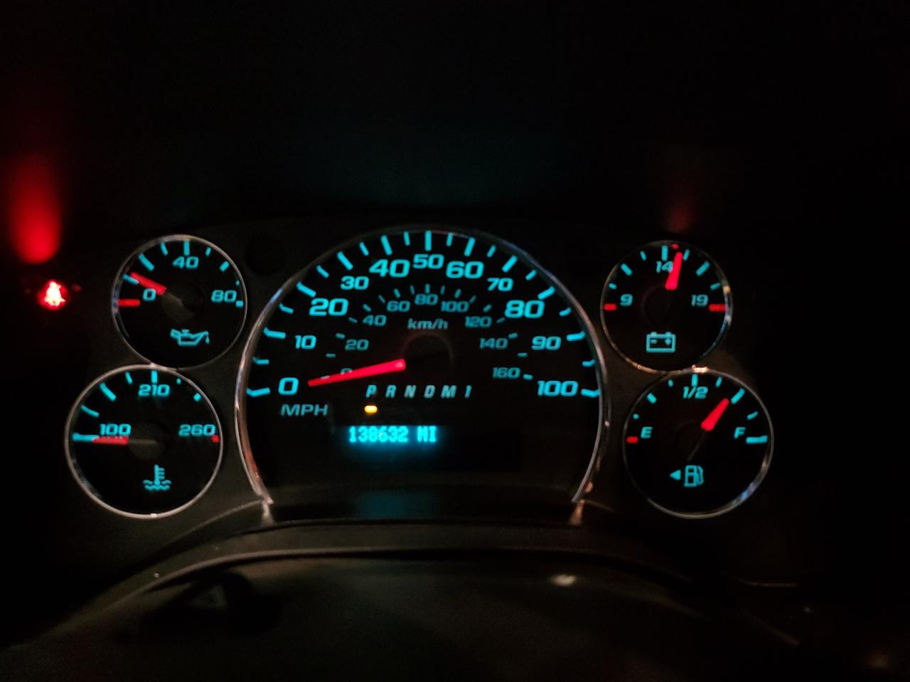 2014 Chevrolet Express - Image 9