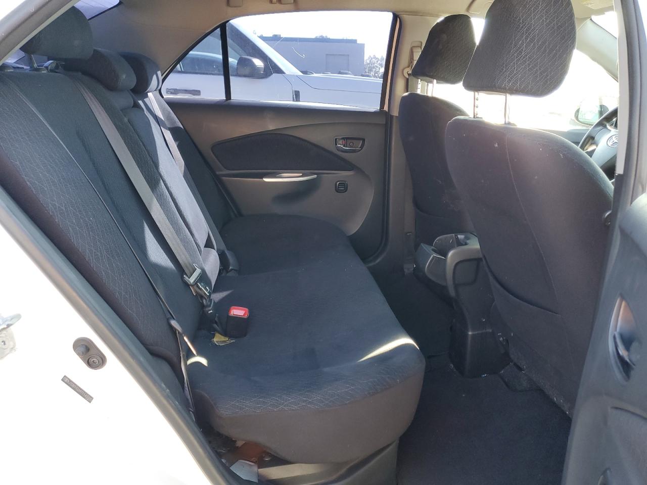 2007 Toyota Yaris - Image 10