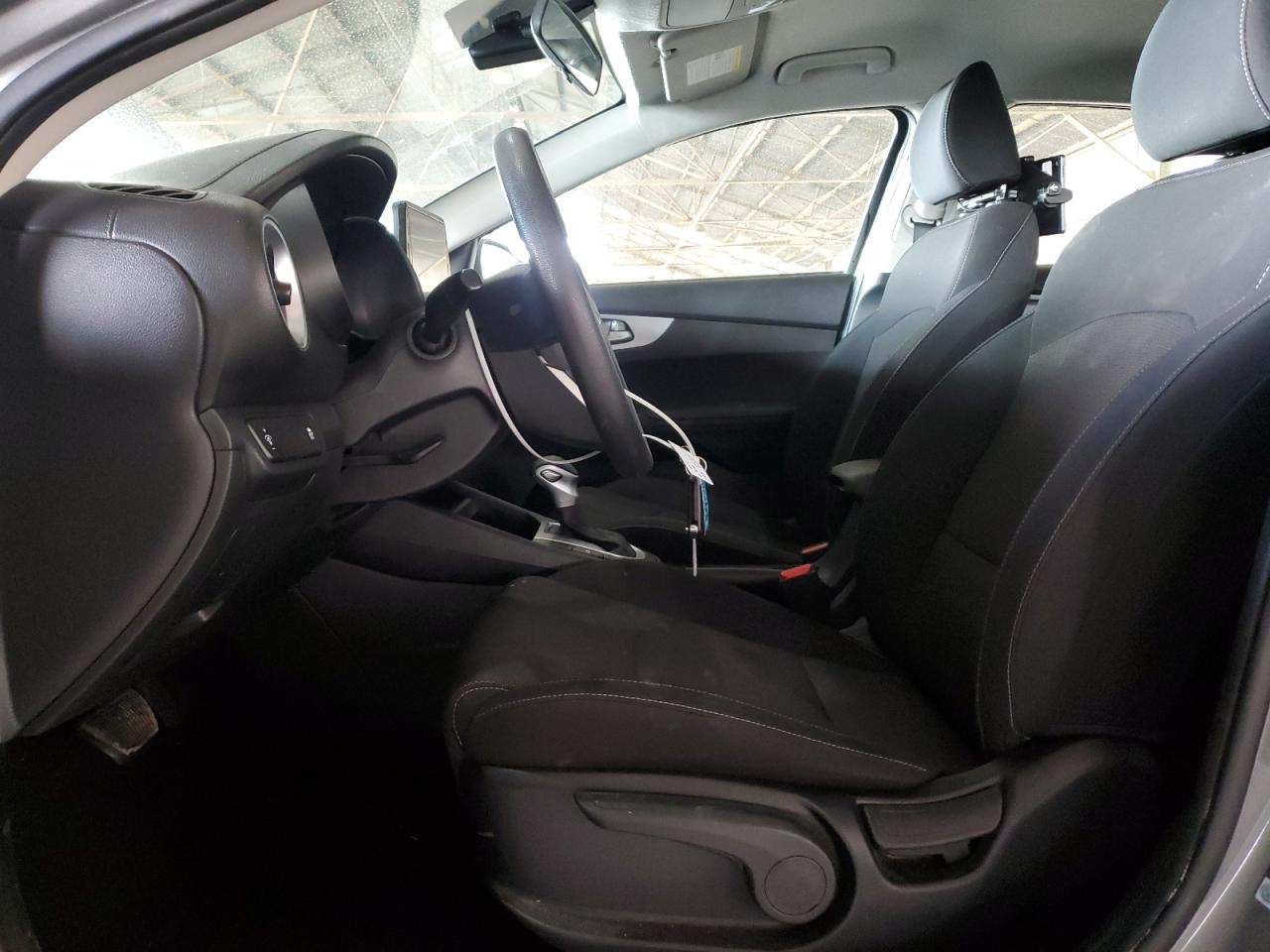 2024 Kia Forte - Image 7