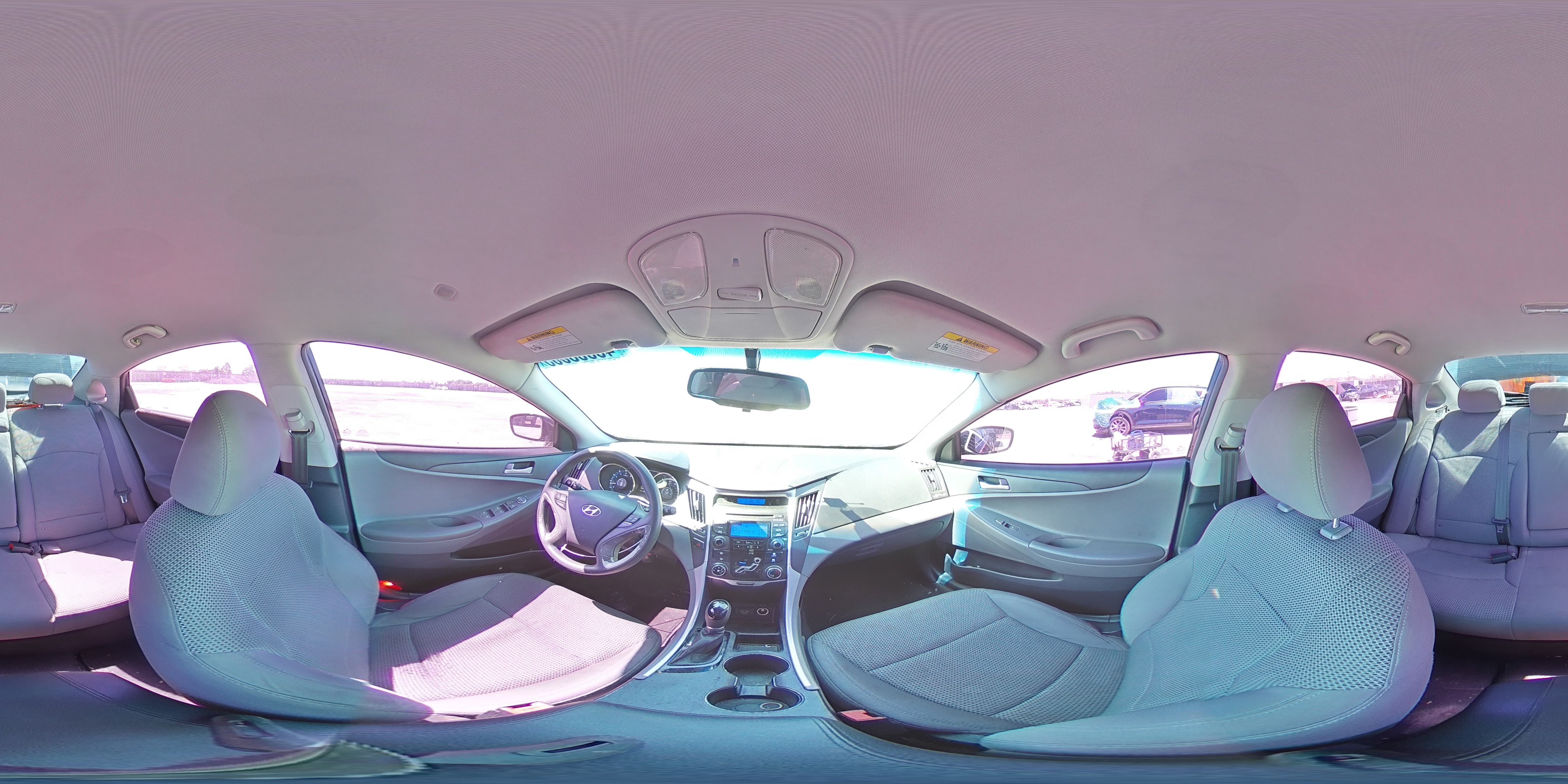 2012 Hyundai Sonata - Image 13