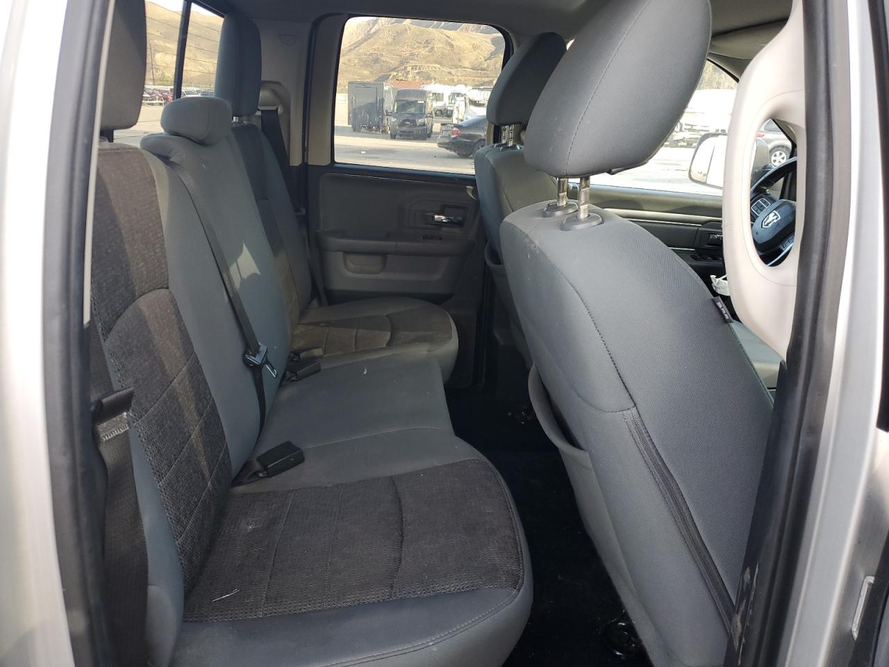 2014 RAM 1500 - Image 10