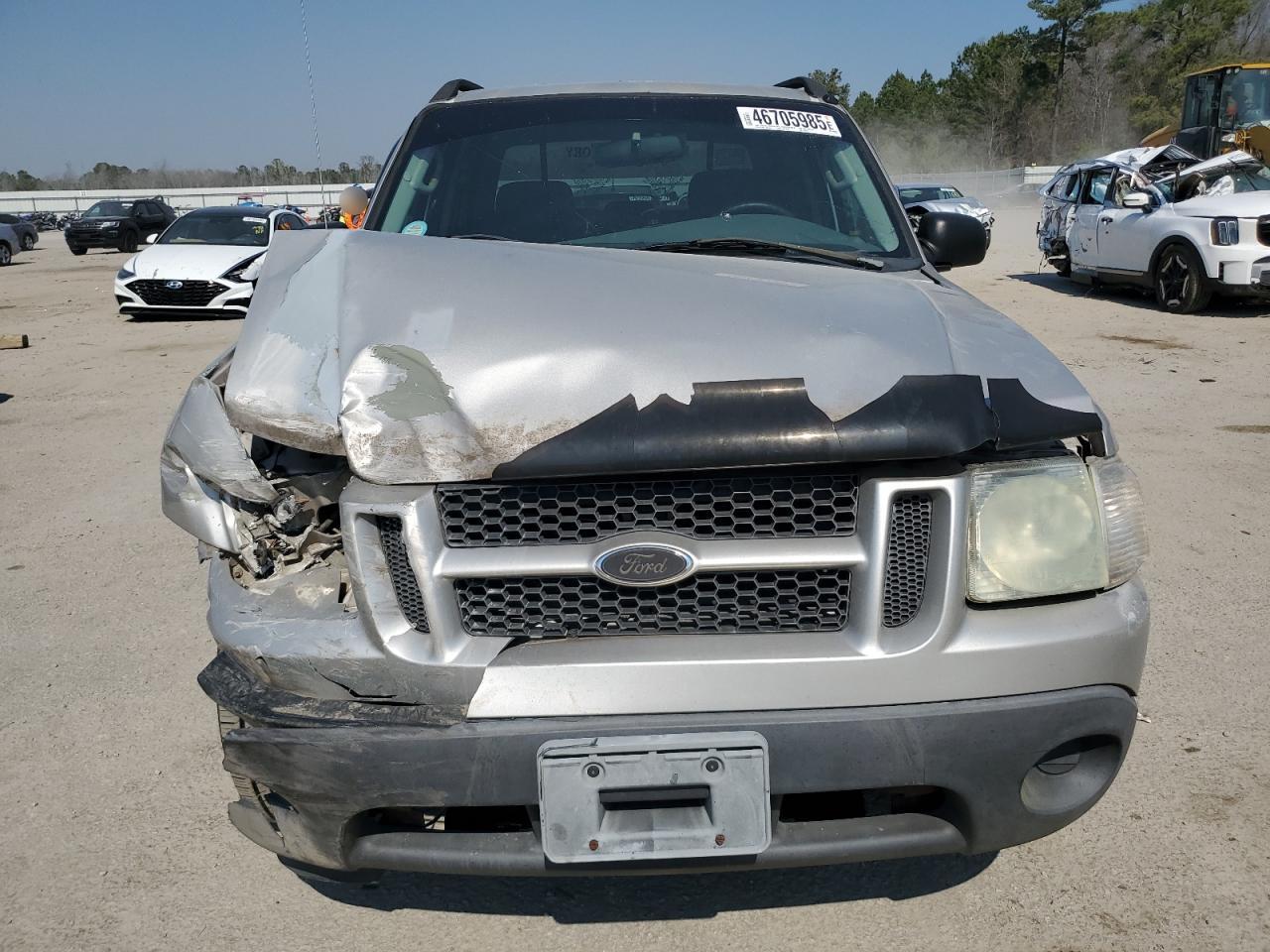2004 Ford Explorer - Image 5