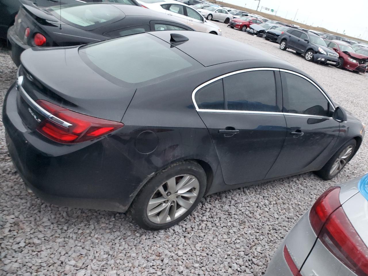 2016 Buick Regal - Image 3