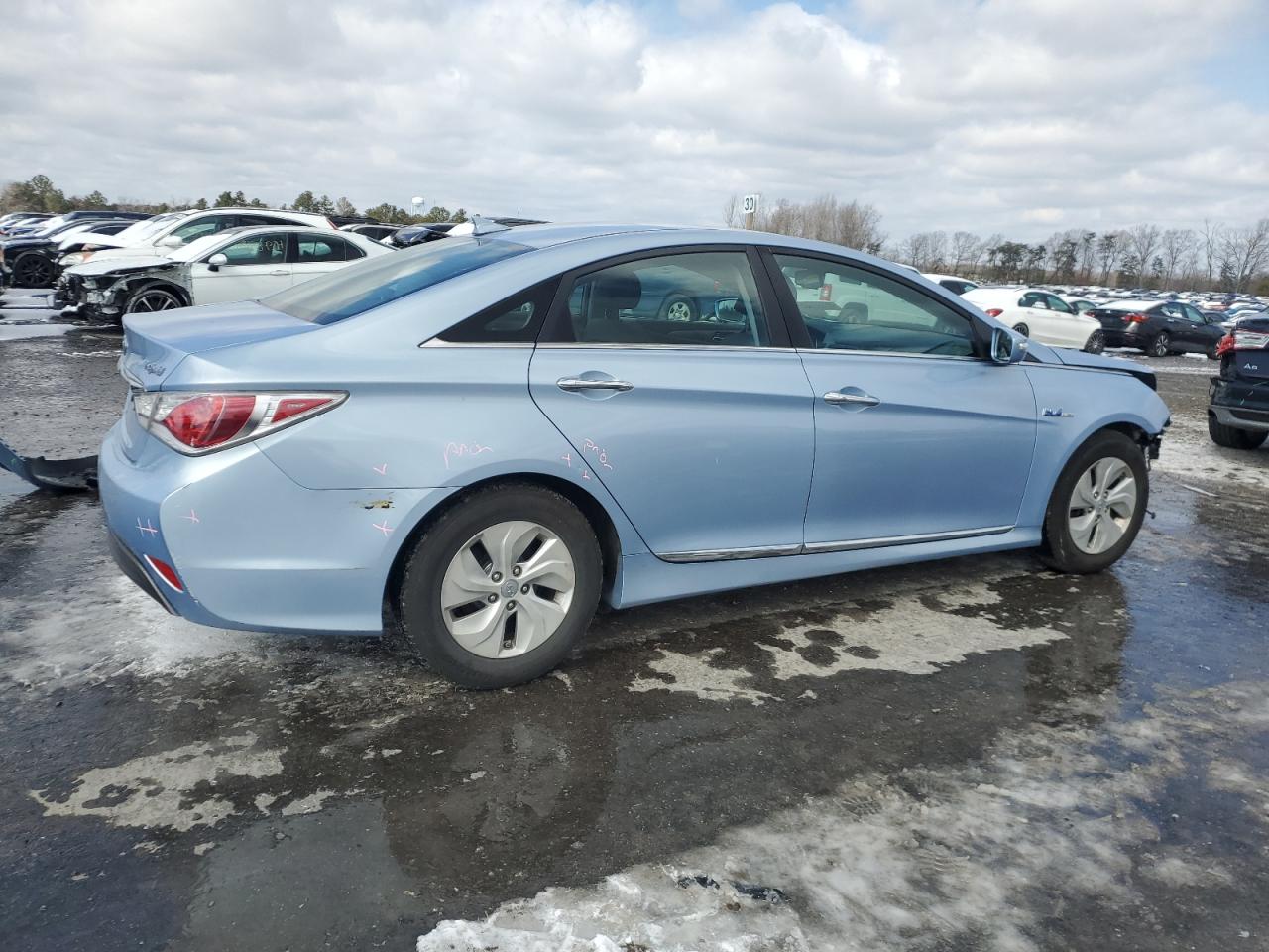 2015 Hyundai Sonata - Image 3