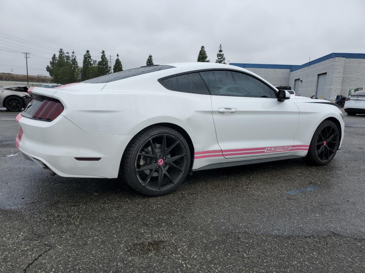 2016 Ford Mustang - Image 3