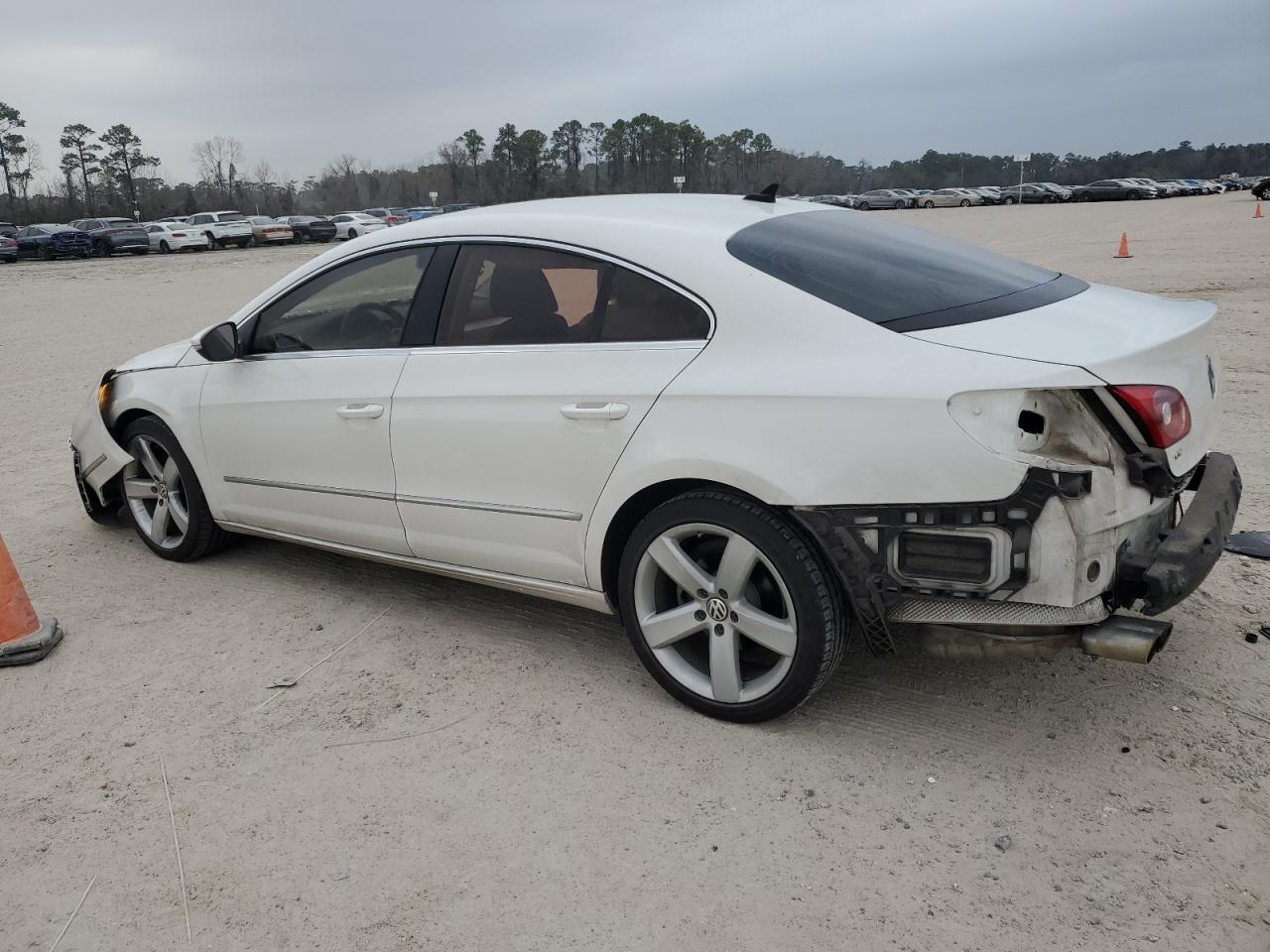2012 Volkswagen Passat CC - Image 2