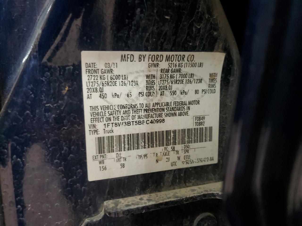 2011 Ford F350 - Image 12