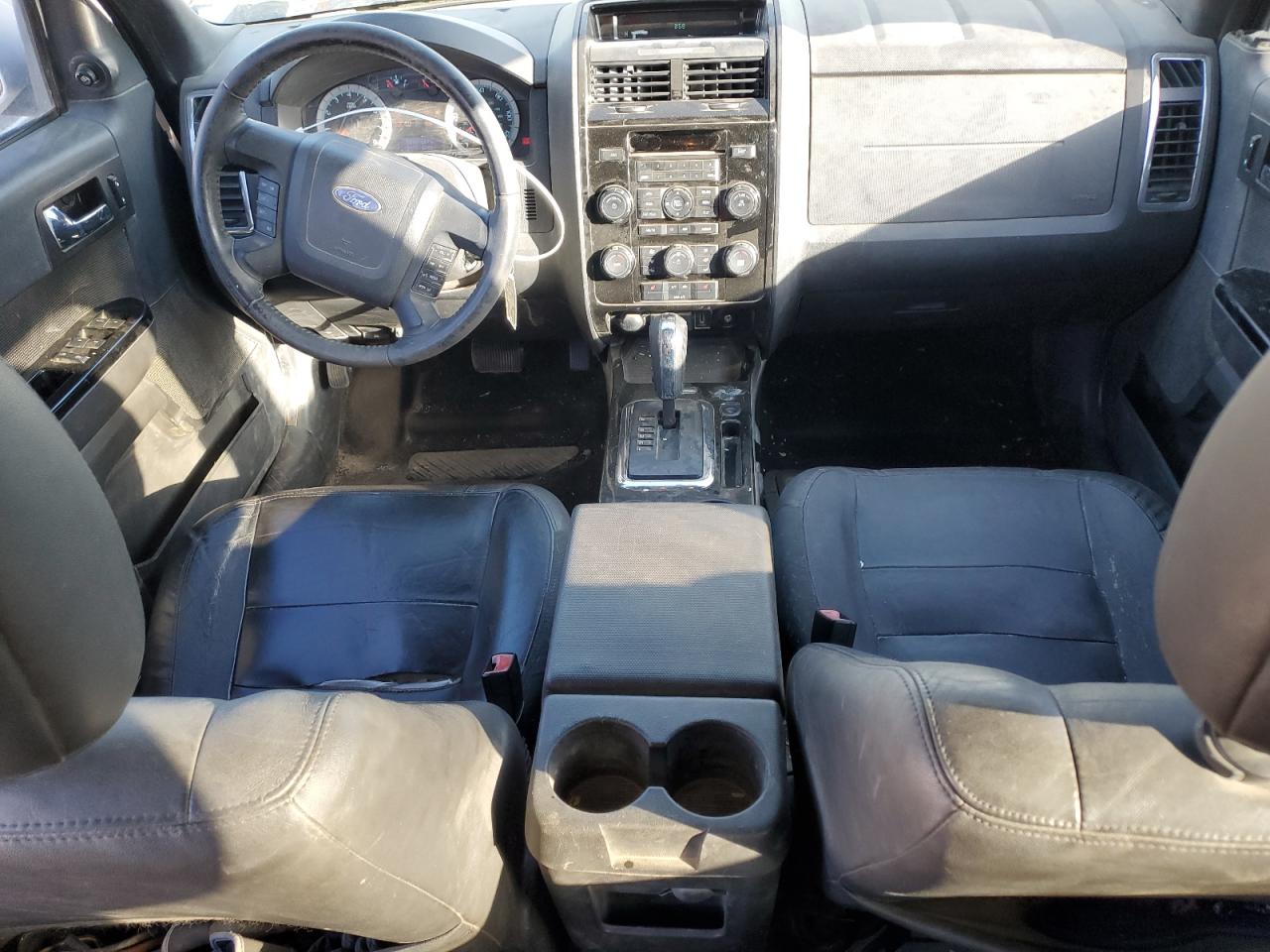 2010 Ford Escape - Image 8