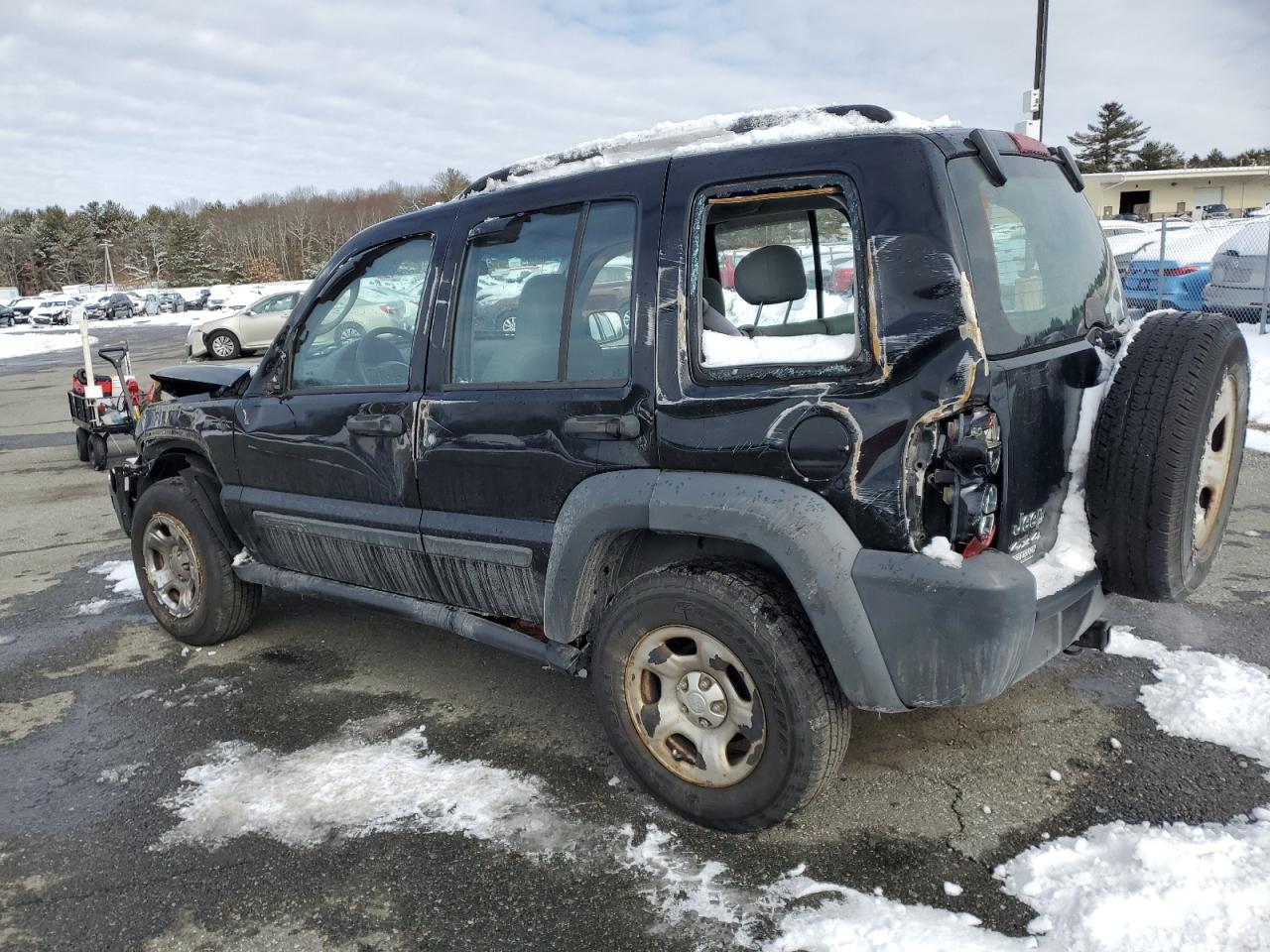 2006 Jeep Liberty (North America) - Image 2