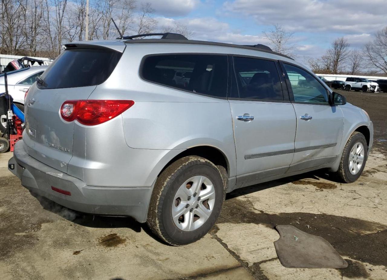 2012 Chevrolet Traverse - Image 3