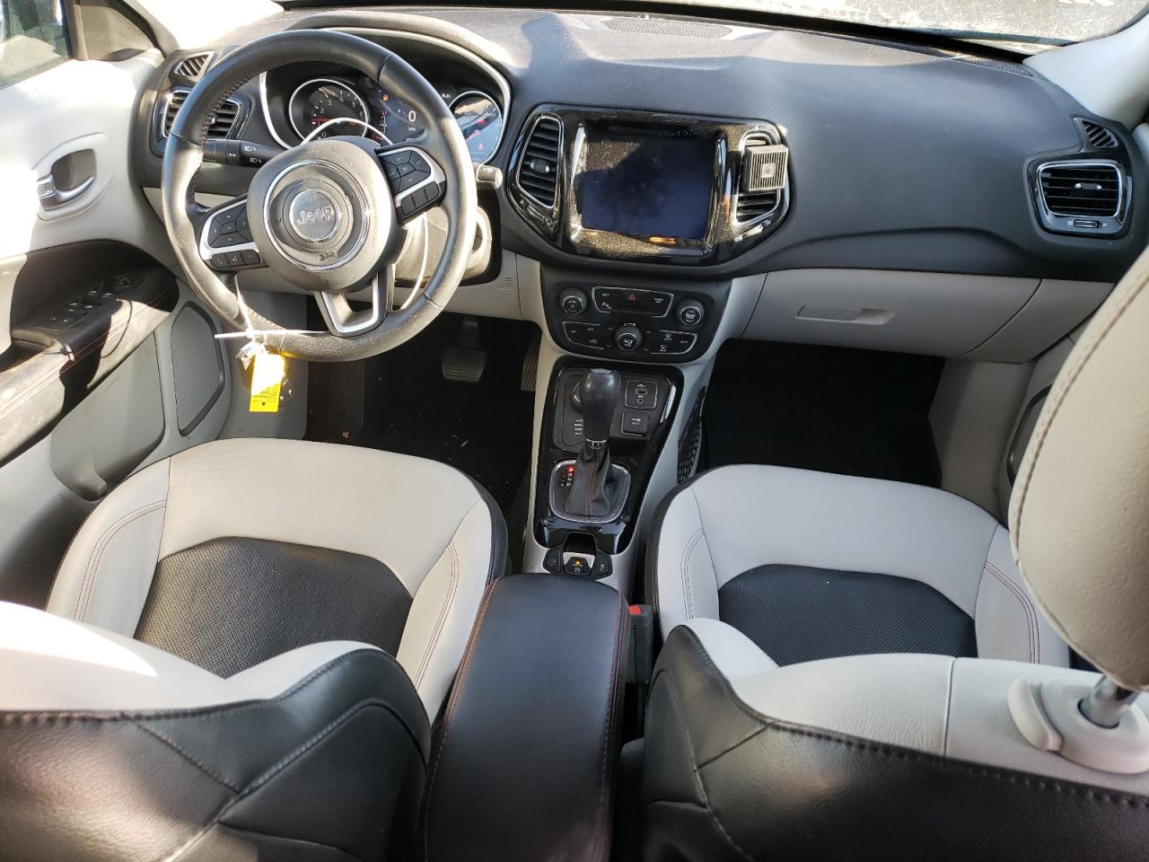 2019 Jeep Compass - Image 8