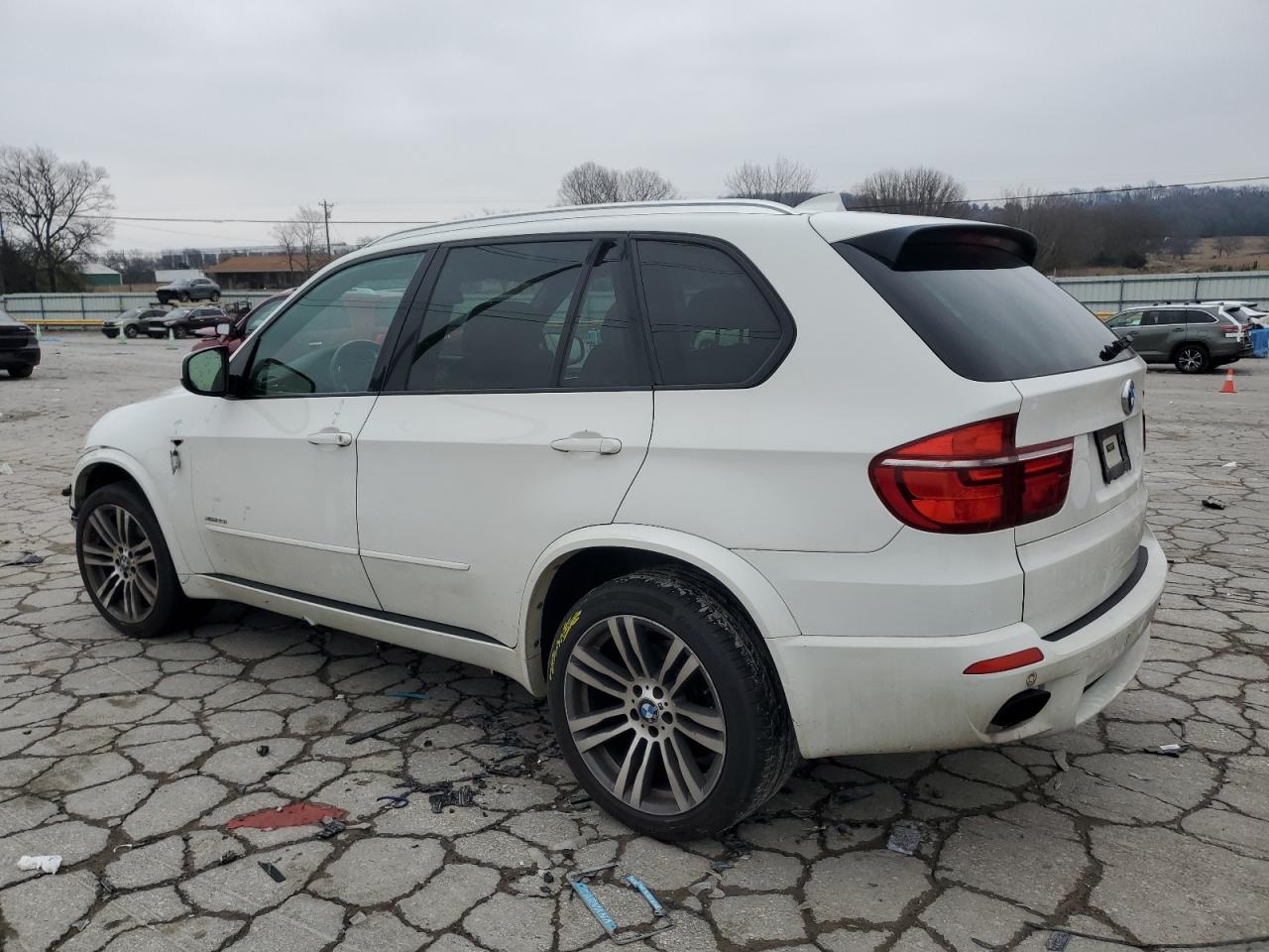 2013 BMW X5 - Image 2