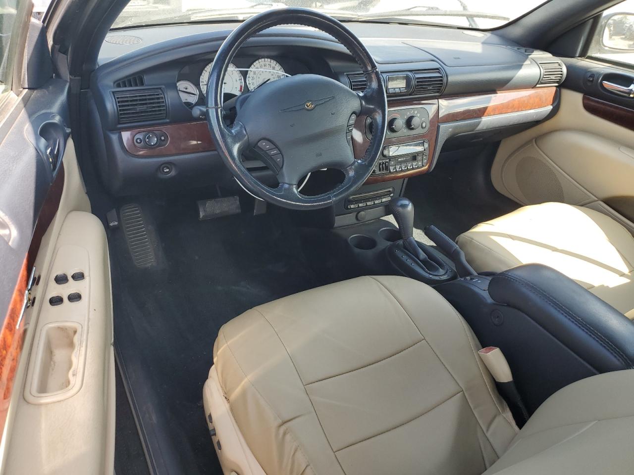 2002 Chrysler Sebring - Image 8