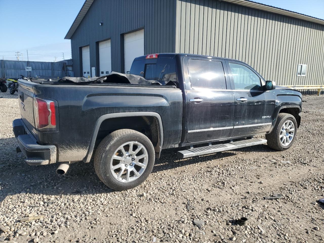 2018 GMC Sierra - Image 3