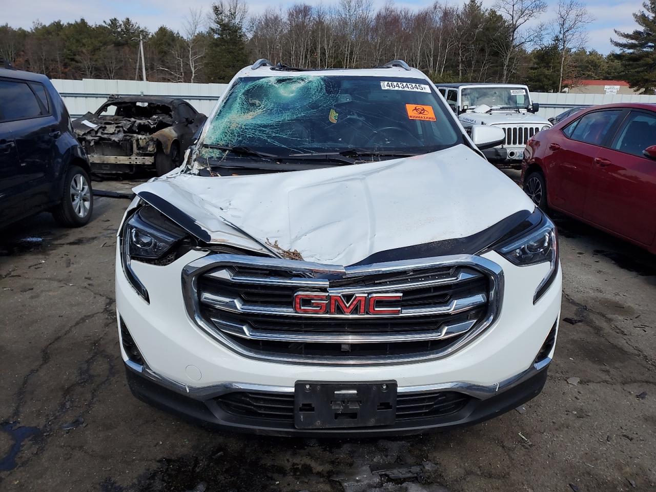 2018 GMC Terrain - Image 5