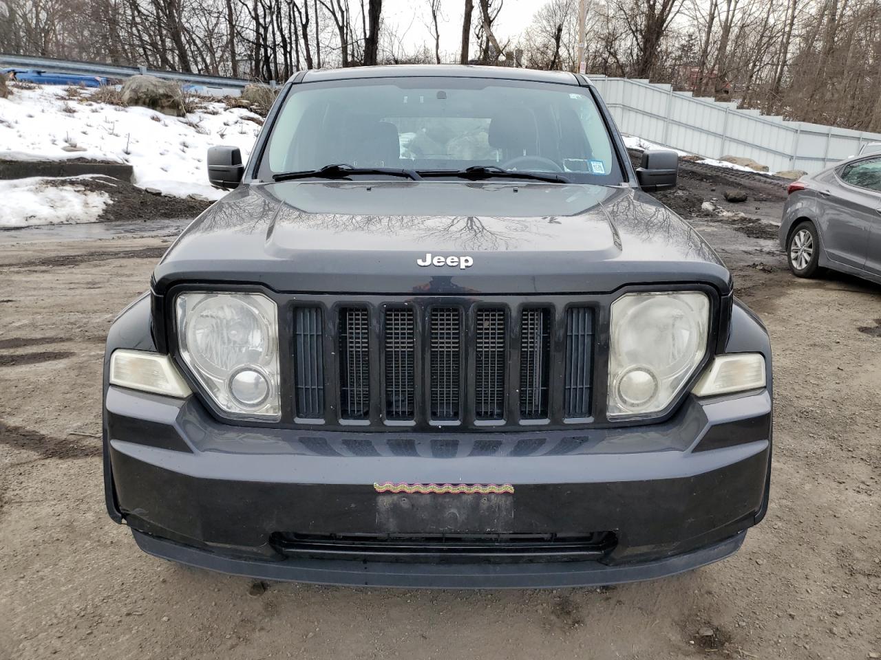2012 Jeep Liberty (North America) - Image 5