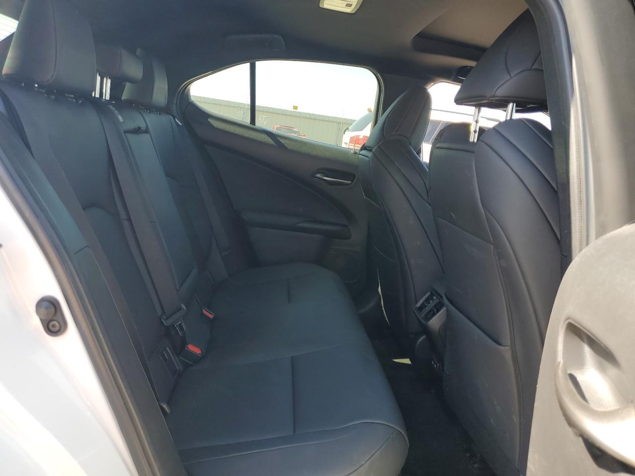 2021 Lexus UX - Image 10