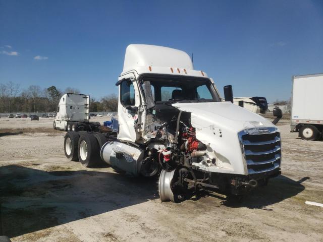 2021 Freightliner Cascadia 126
