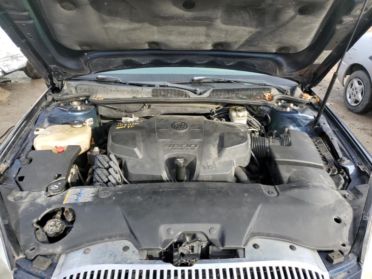 2007 Buick Lucerne - Image 11