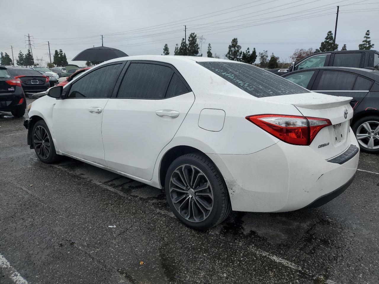 2015 Toyota Corolla - Image 2