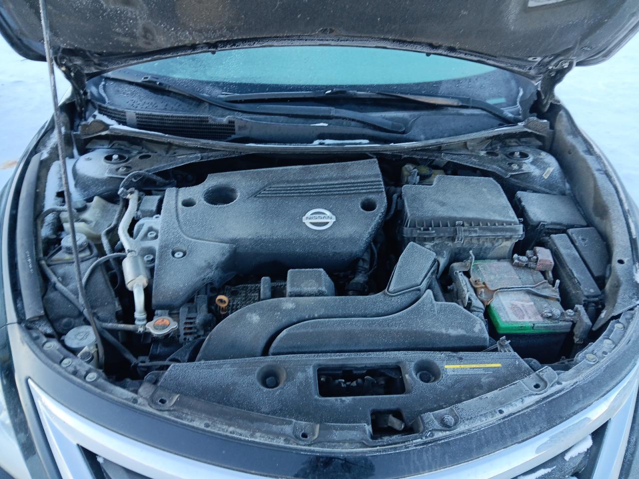 2014 Nissan Altima - Image 12