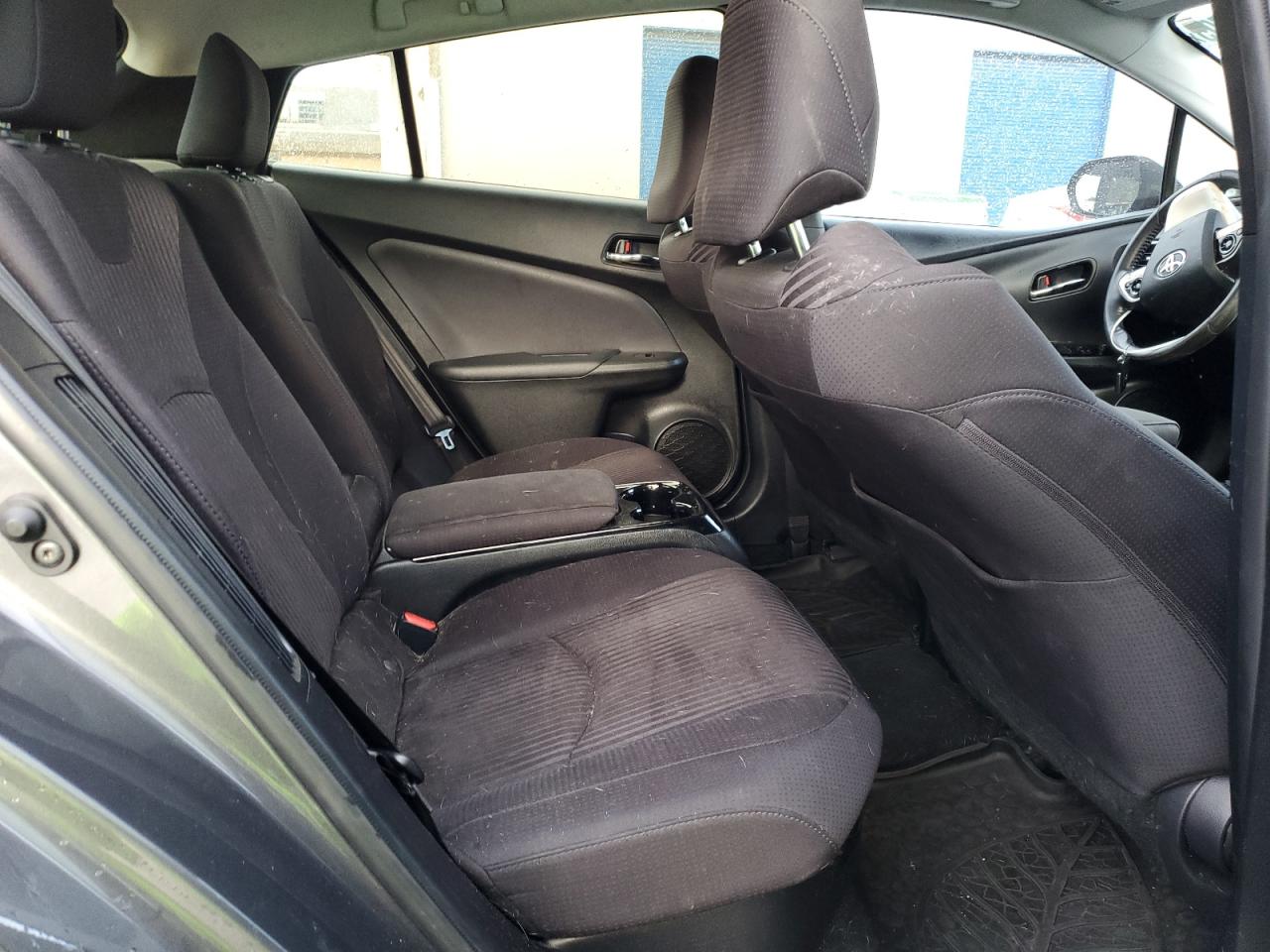 2019 Toyota Prius - Image 10