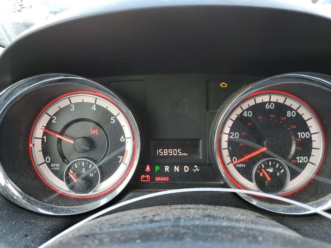 2013 Dodge Caravan - Image 9