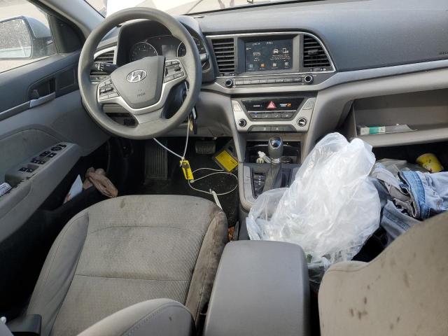  HYUNDAI ELANTRA 2017 Сріблястий