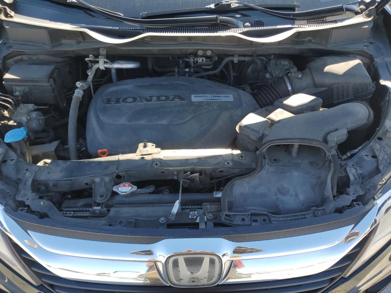 2018 Honda Odyssey - Image 13