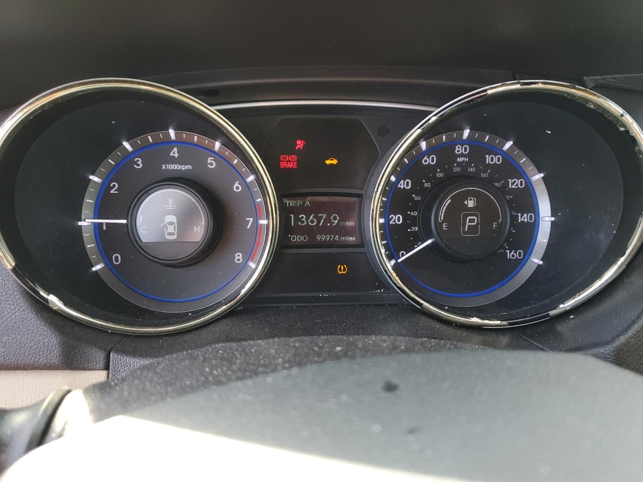 2013 Hyundai Sonata - Image 9