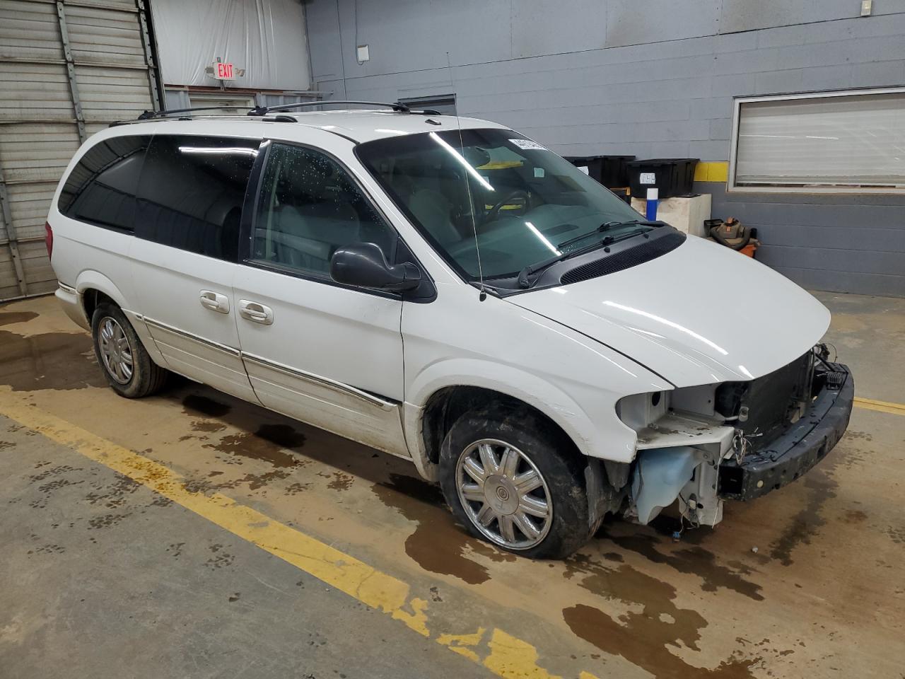 2007 Chrysler Town & Country - Image 4