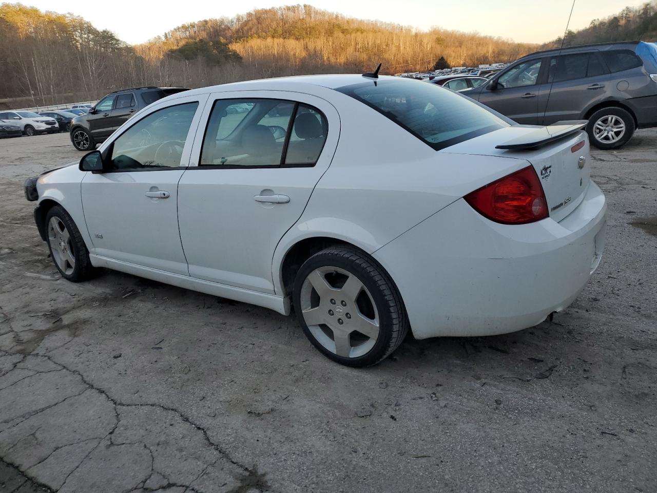 2010 Chevrolet Cobalt - Image 2