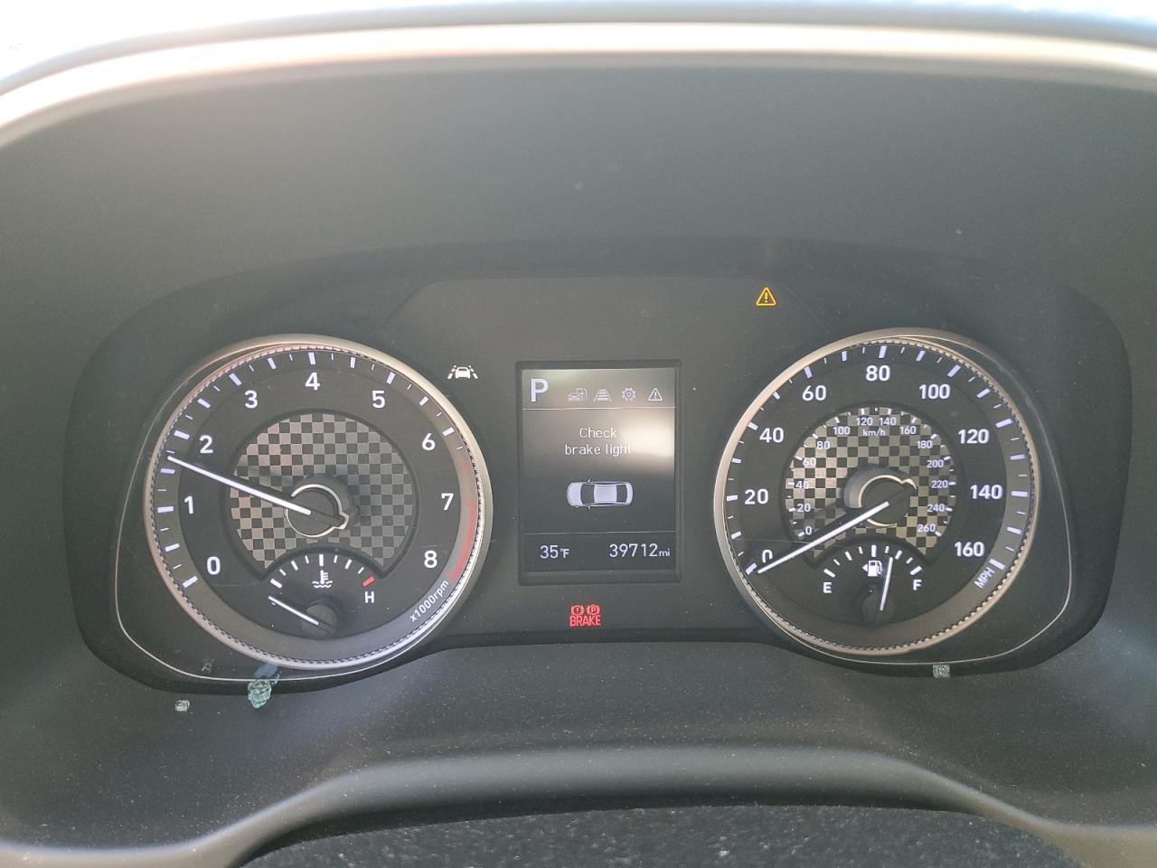 2020 Hyundai Elantra - Image 9