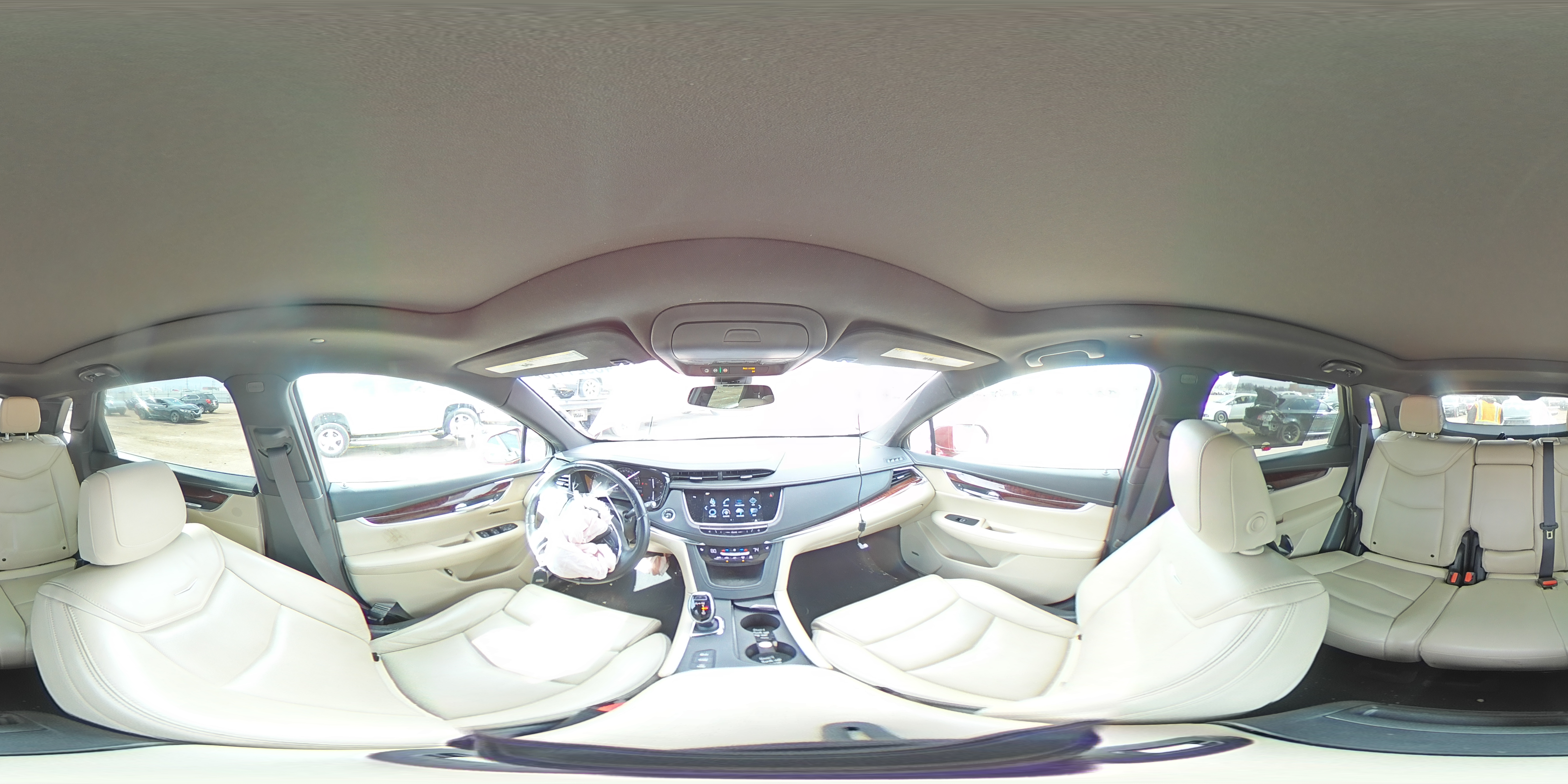 2017 Cadillac XT5 - Image 13