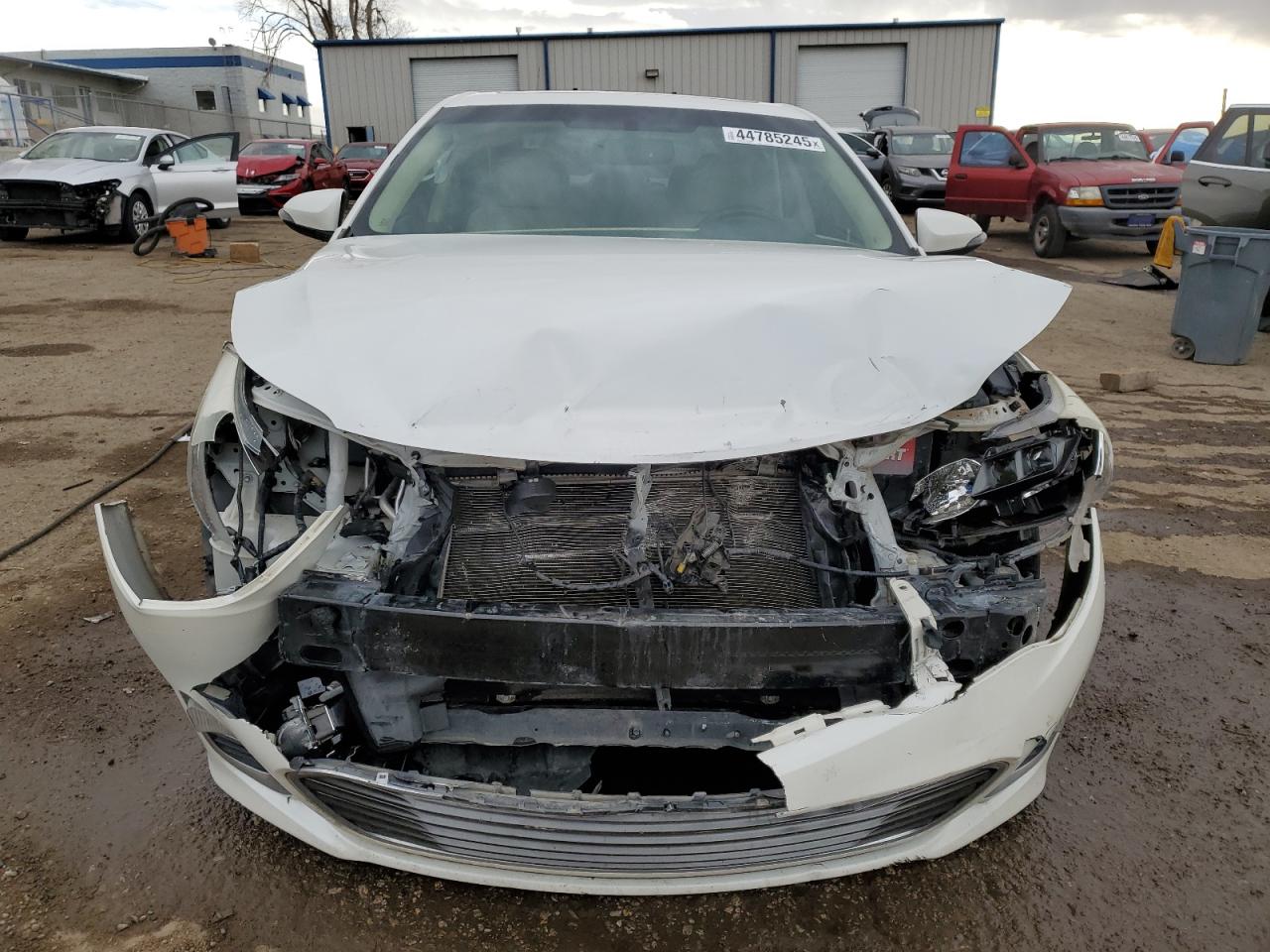 2015 Toyota Avalon - Image 5