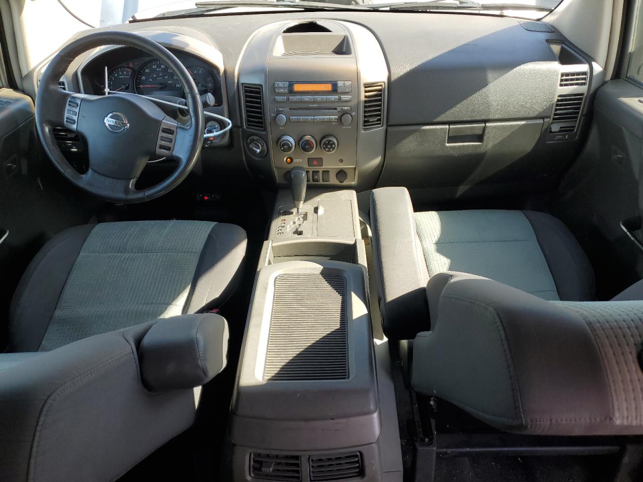 2005 Nissan Titan Xe VIN: 1N6AA07B75N555401 Lot: 46477665