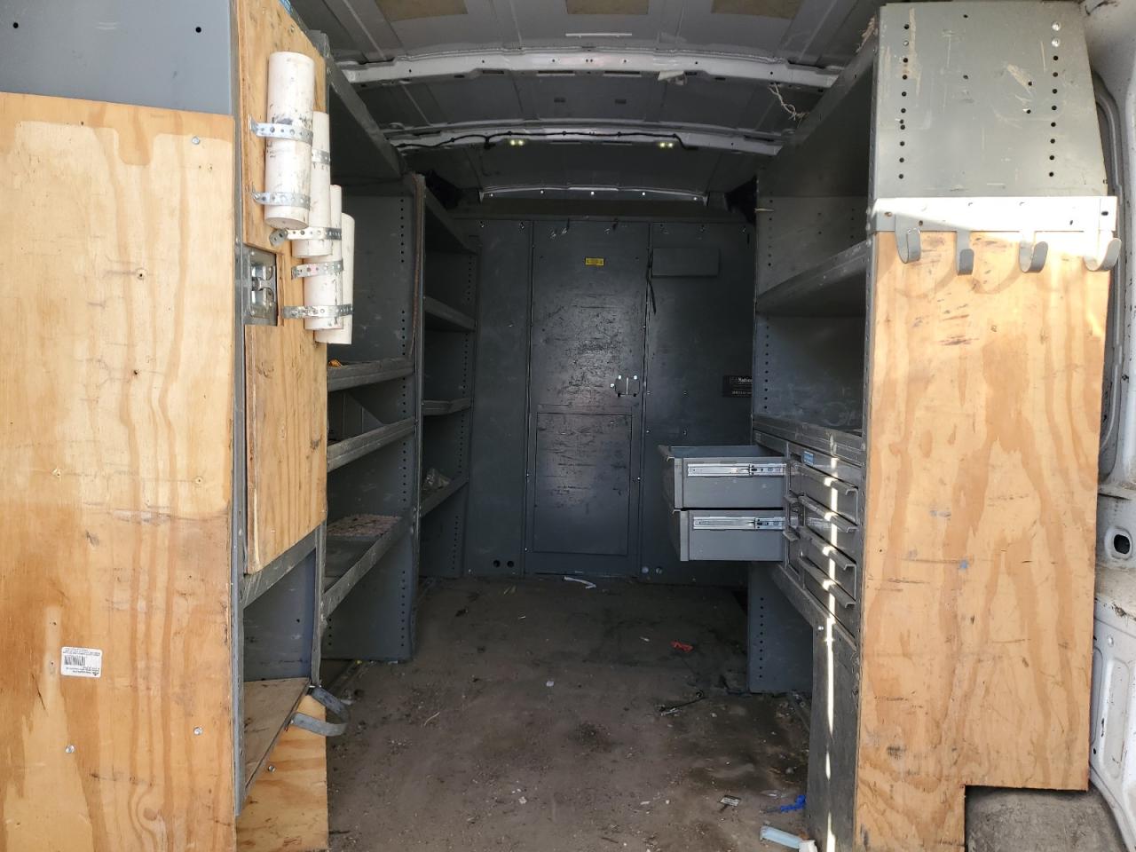 2015 Ford Transit - Image 10