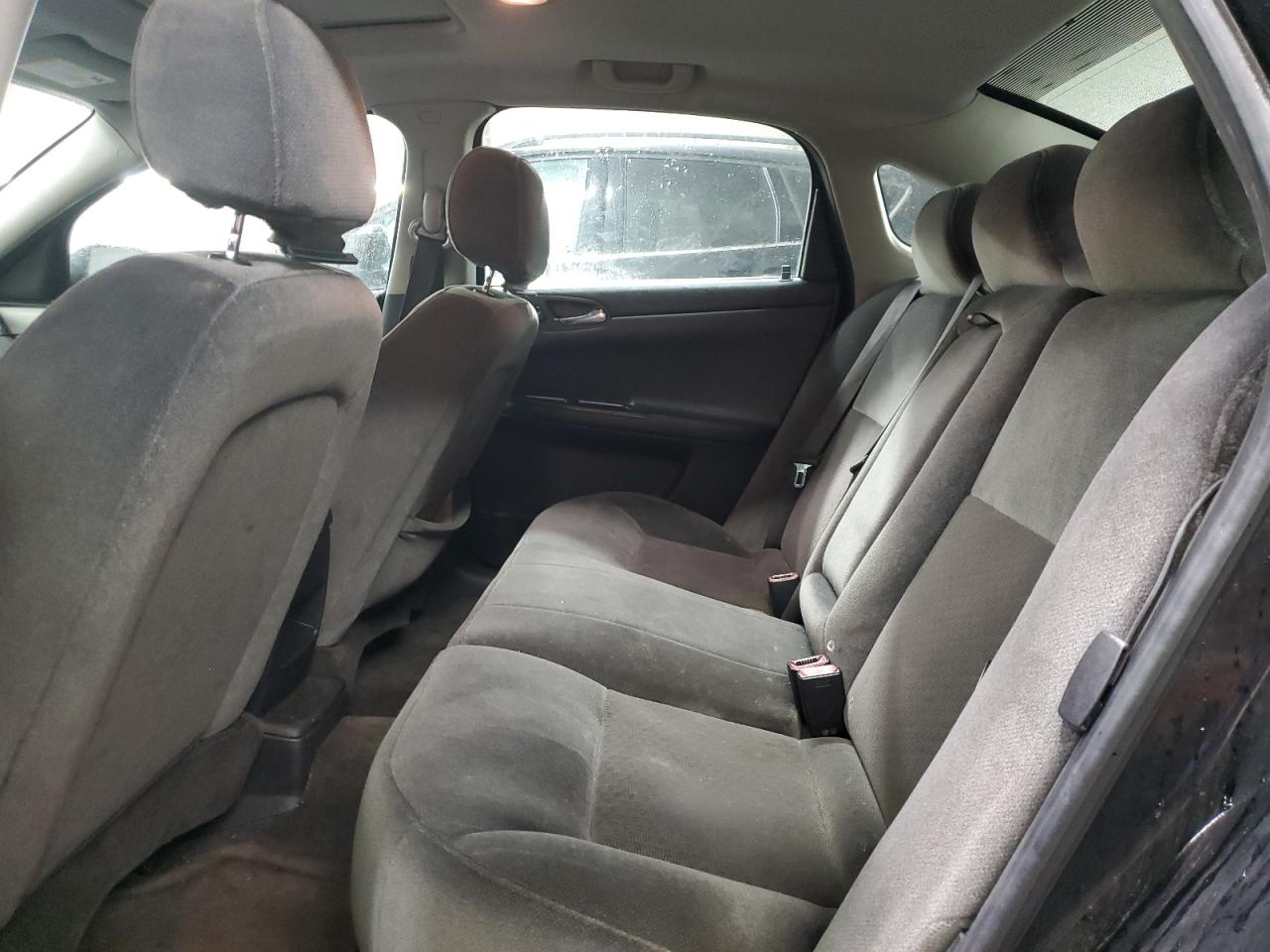 2008 Chevrolet Impala - Image 10