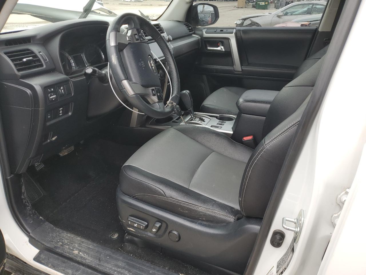 2018 Toyota 4Runner - Image 7