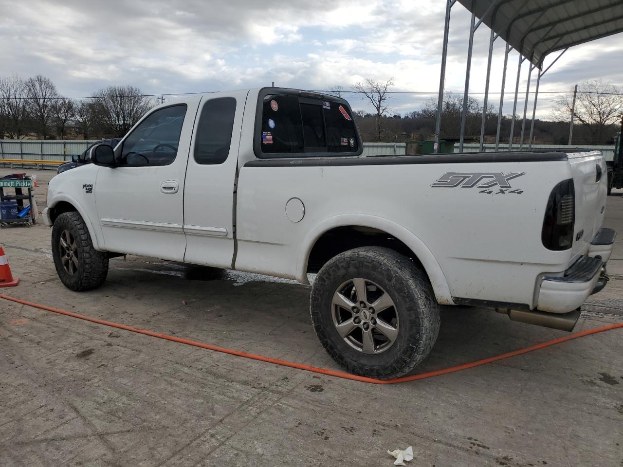 2003 Ford F-150 - Image 2